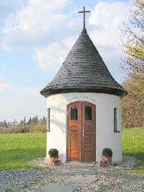 Fatimakapelle im Frühling